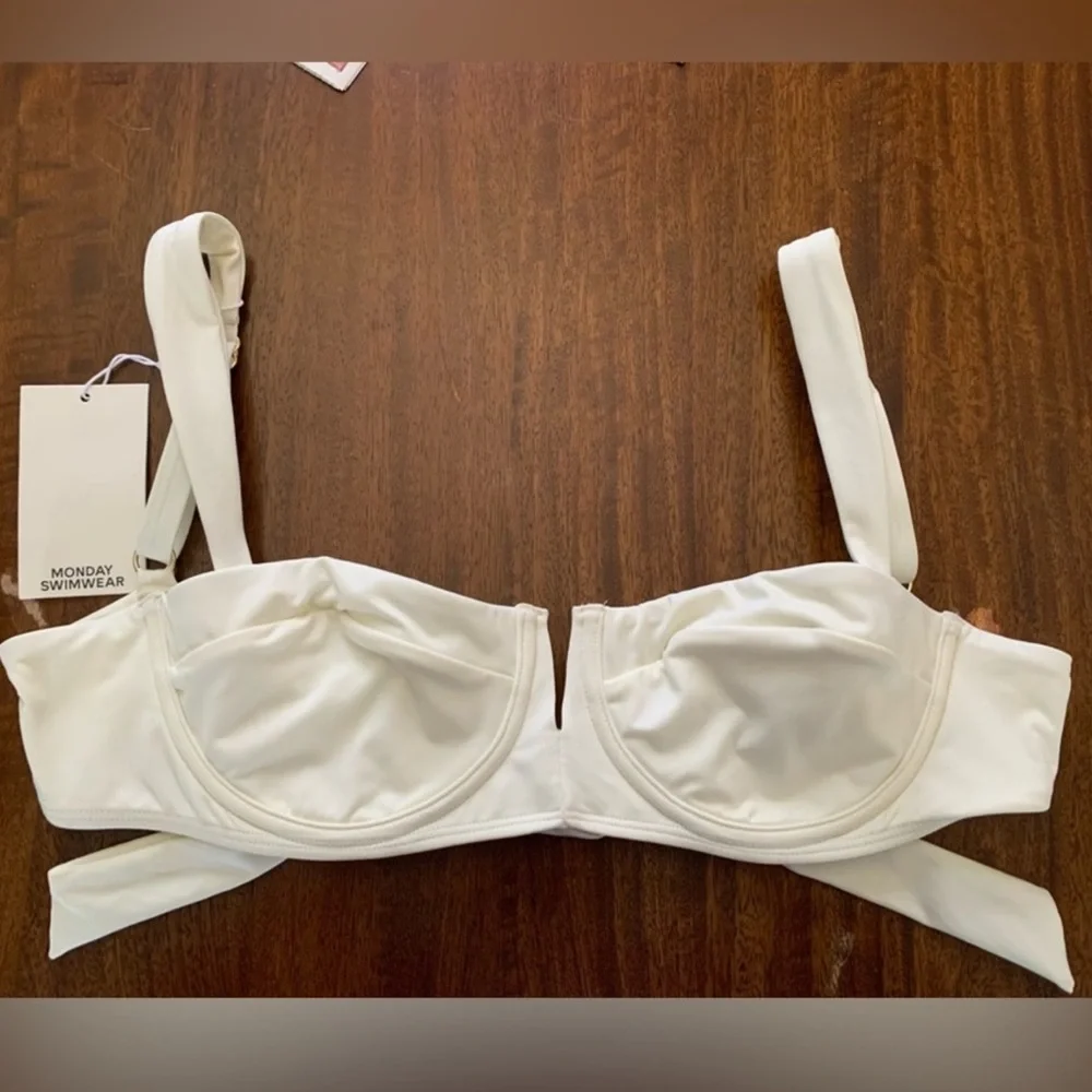 Monday Swimwear Clovelly Top - Ivory